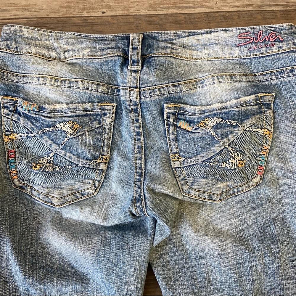 Silver Tuesday Jeans Light Blue Flare Denim altered - Picture 12 of 13